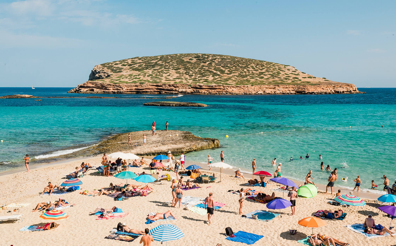 CALA COMTE